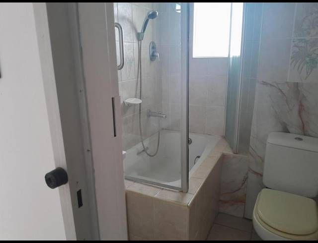 2 BEDROOM PROPERTY TO RENT IN NORTH BEACH